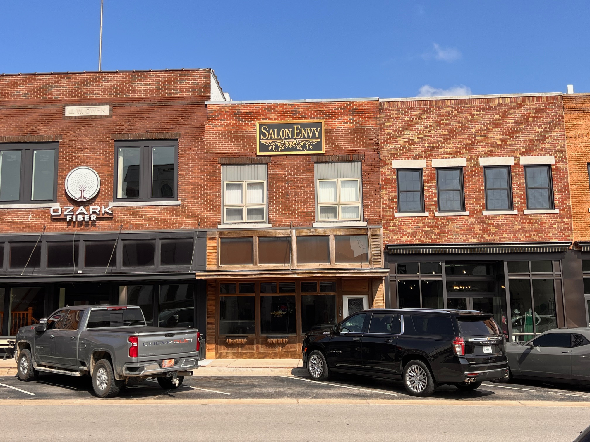 Salon Envy Downtown Lebanon MO